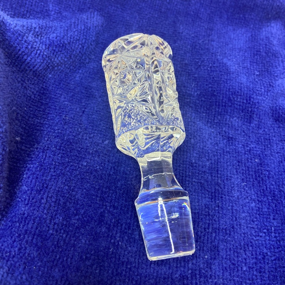 Cut Glass Decanter Stopper Atomic Star Design 3.5” Replacement